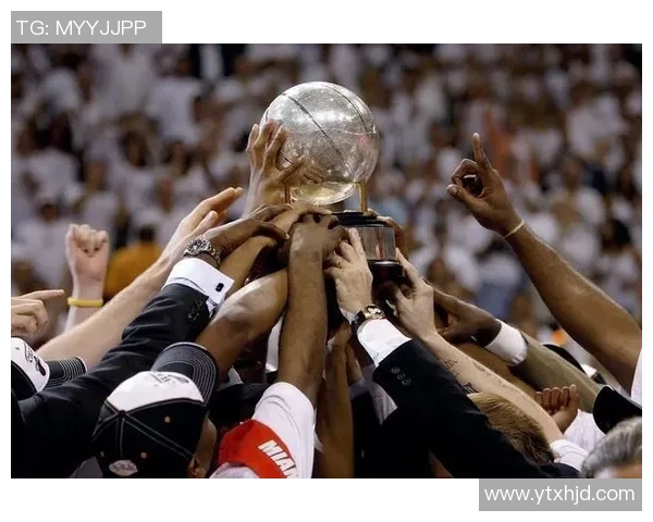 2015年热火与骑士精彩对决全场录像回顾与分析