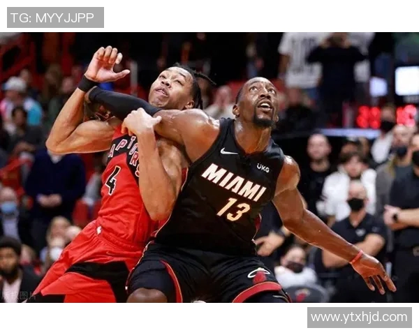 2017年NBA雷霆队与黄蜂队精彩对决回顾与分析 2017年NBA雷霆队与黄蜂队精彩对决回顾与分析